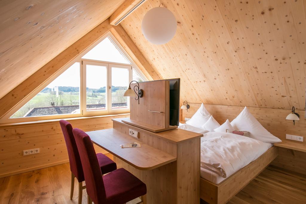 Zur Post Gasthof 3*